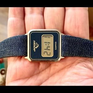 Vintage 80s JORDACHE Jeans Wafer Thin Digital